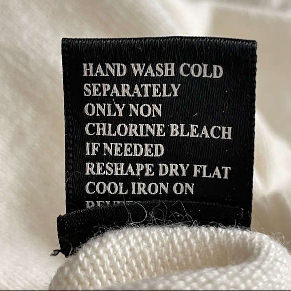 ✅HOST Pick✅ Maurices Button Up Sweater, Medium - Picture 6 of 11